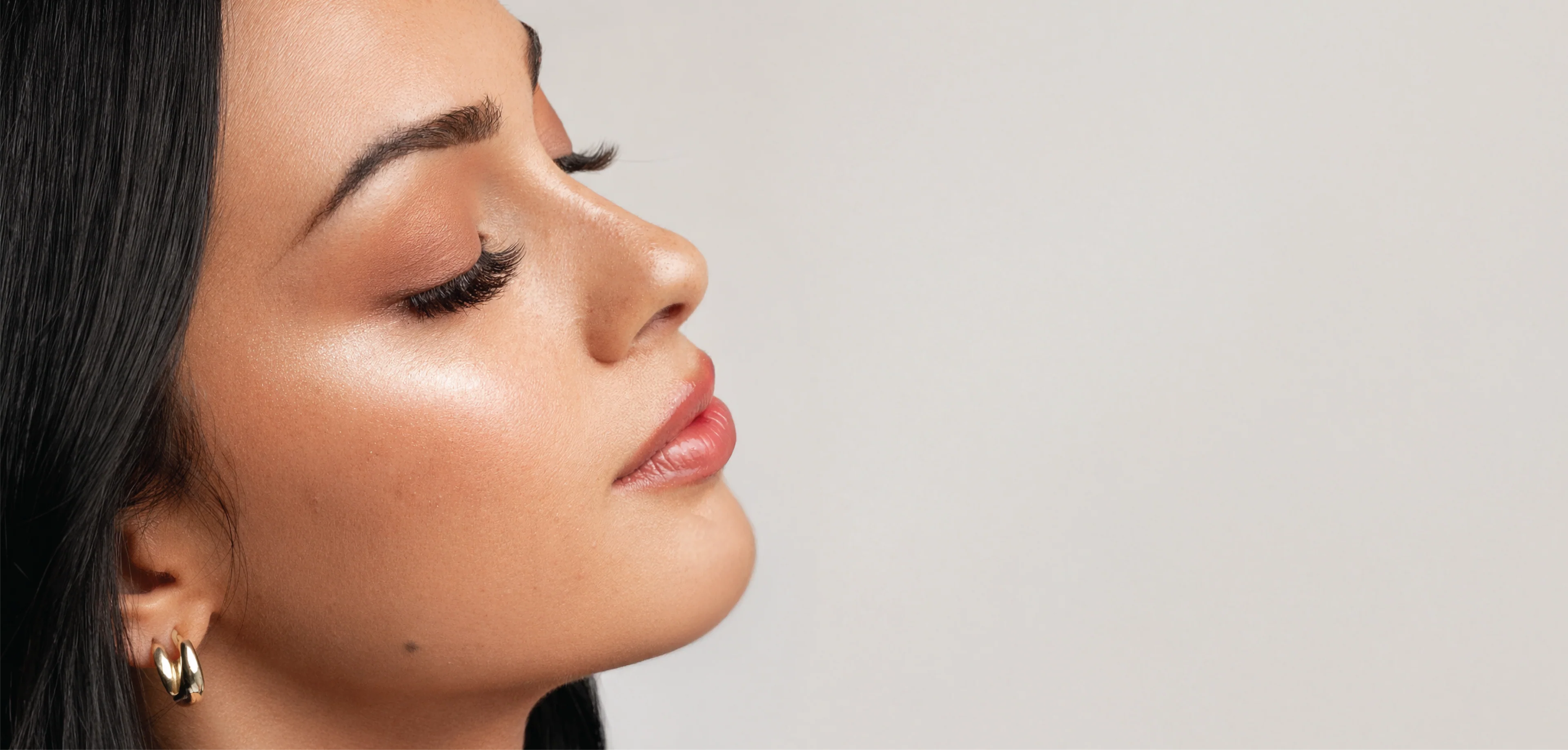 Salon Lashes, Mastered at Home