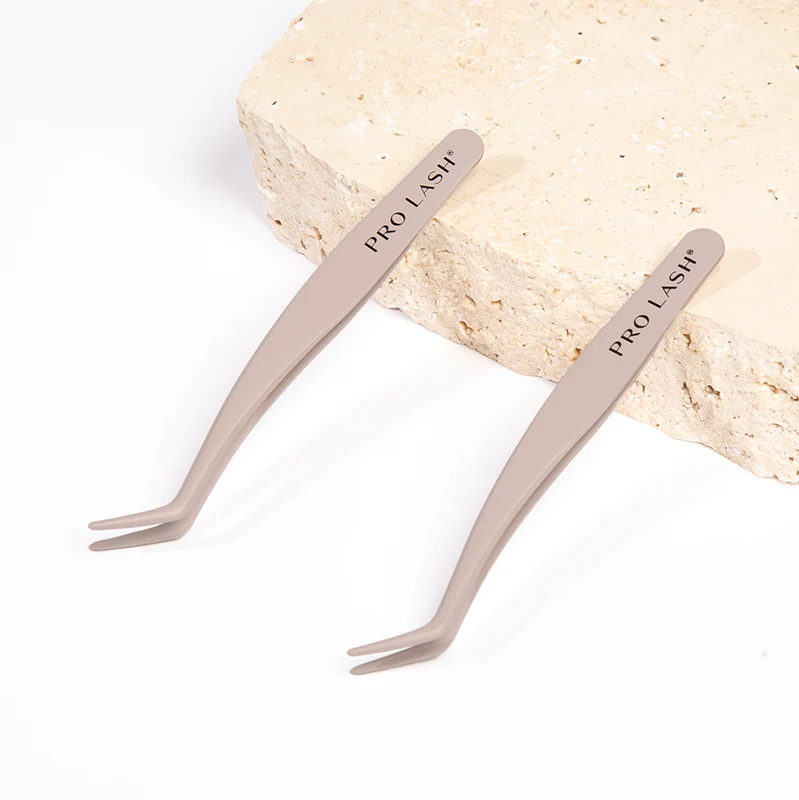 Lash Lock Tweezers - Image 4