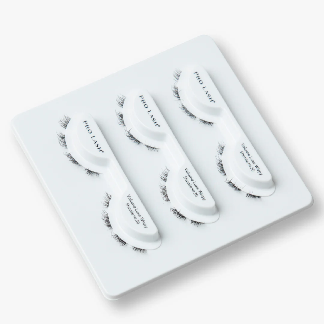 Volume Luxe Wispy Shorties No. 30 - Image 4